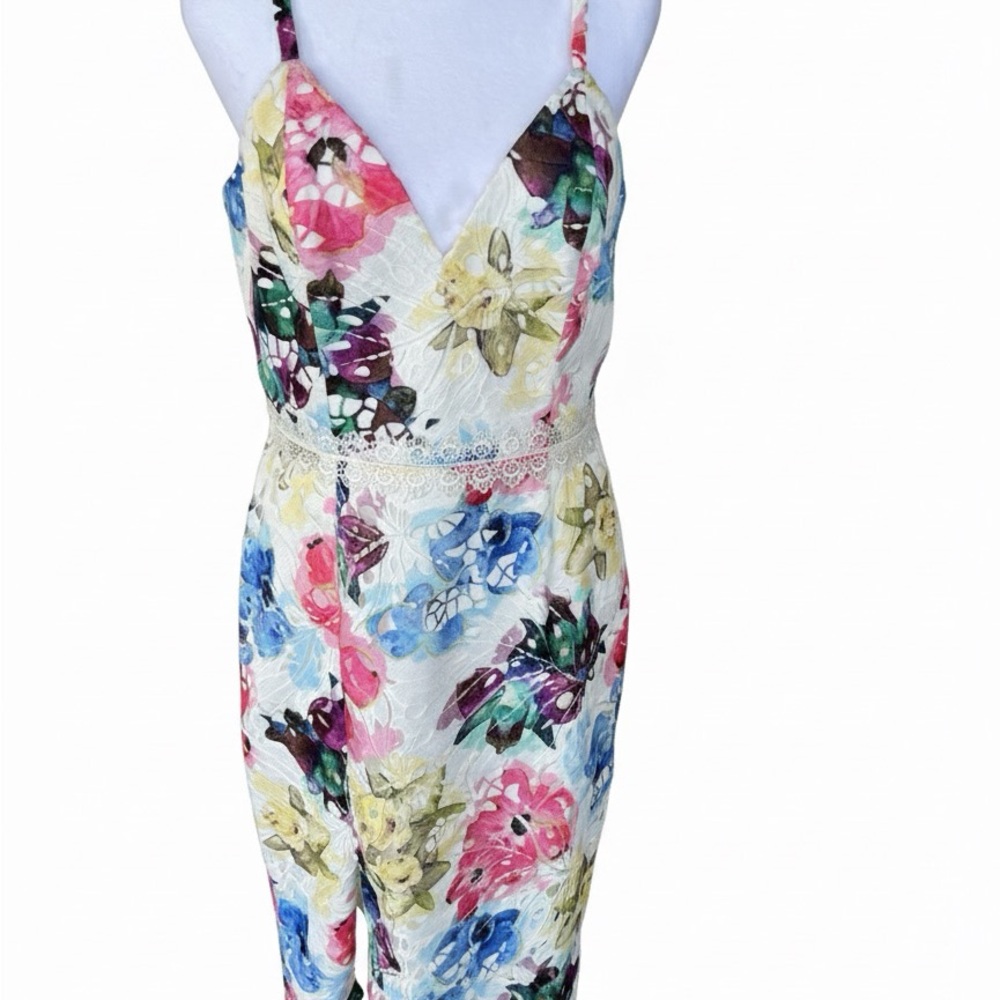 DRESS THE POPULATION M White Floral Lace Overlay Sheath Cocktail Dress V-Neck